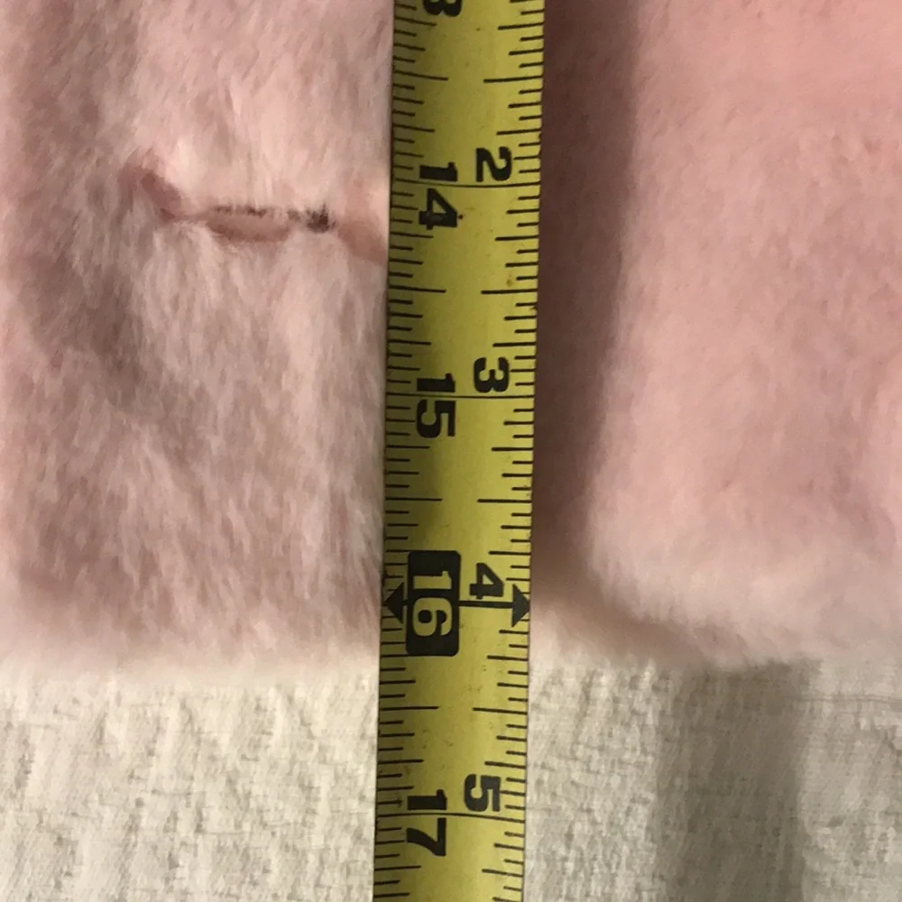 New Old Navy Soft Pink Hooded Fuzzy Coat with Gold Bow Buttons 3 T 3T Girl’s